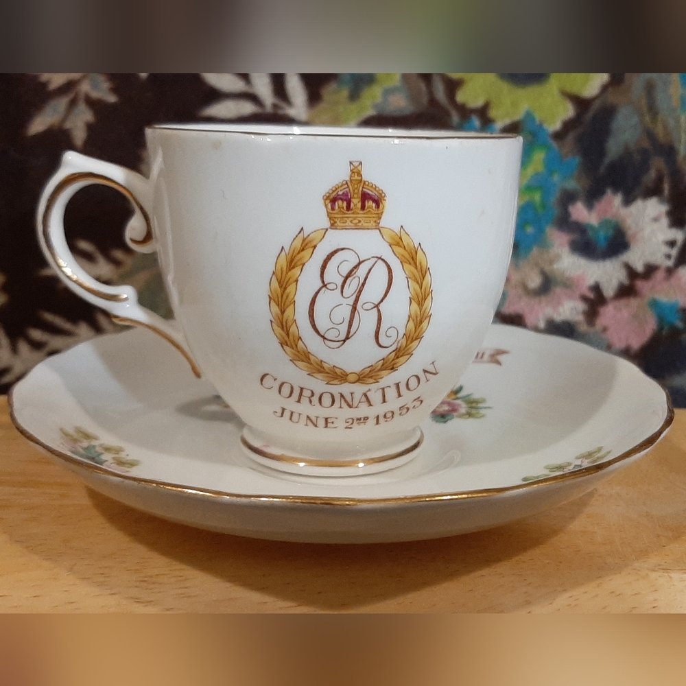 QUEEN ELIZABETH 1953 Coronation | Tea Cup/Saucer w/ (2) Silver Plated Sp…